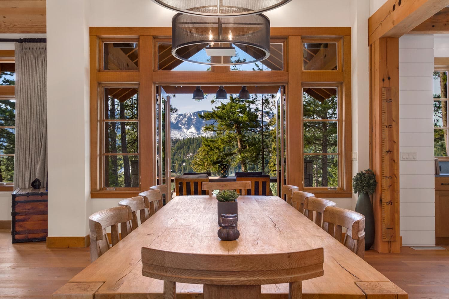 Cascade Mountain Cle Elum Rustic Dining Room Design