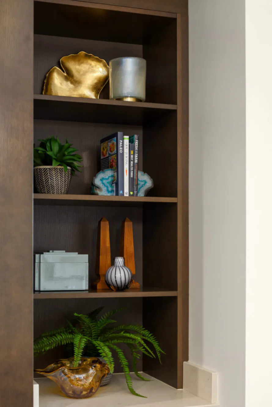 michelle-yorke-cabinet-interior-design-accessories-books-3