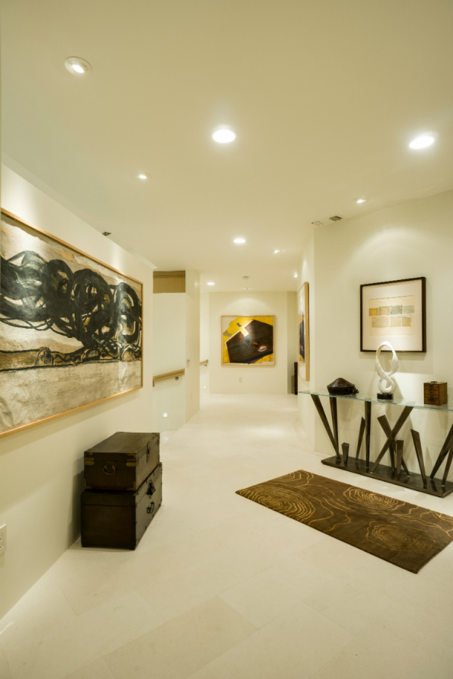 michelle-yorke-interior-design-palm-springs-ca-hallway