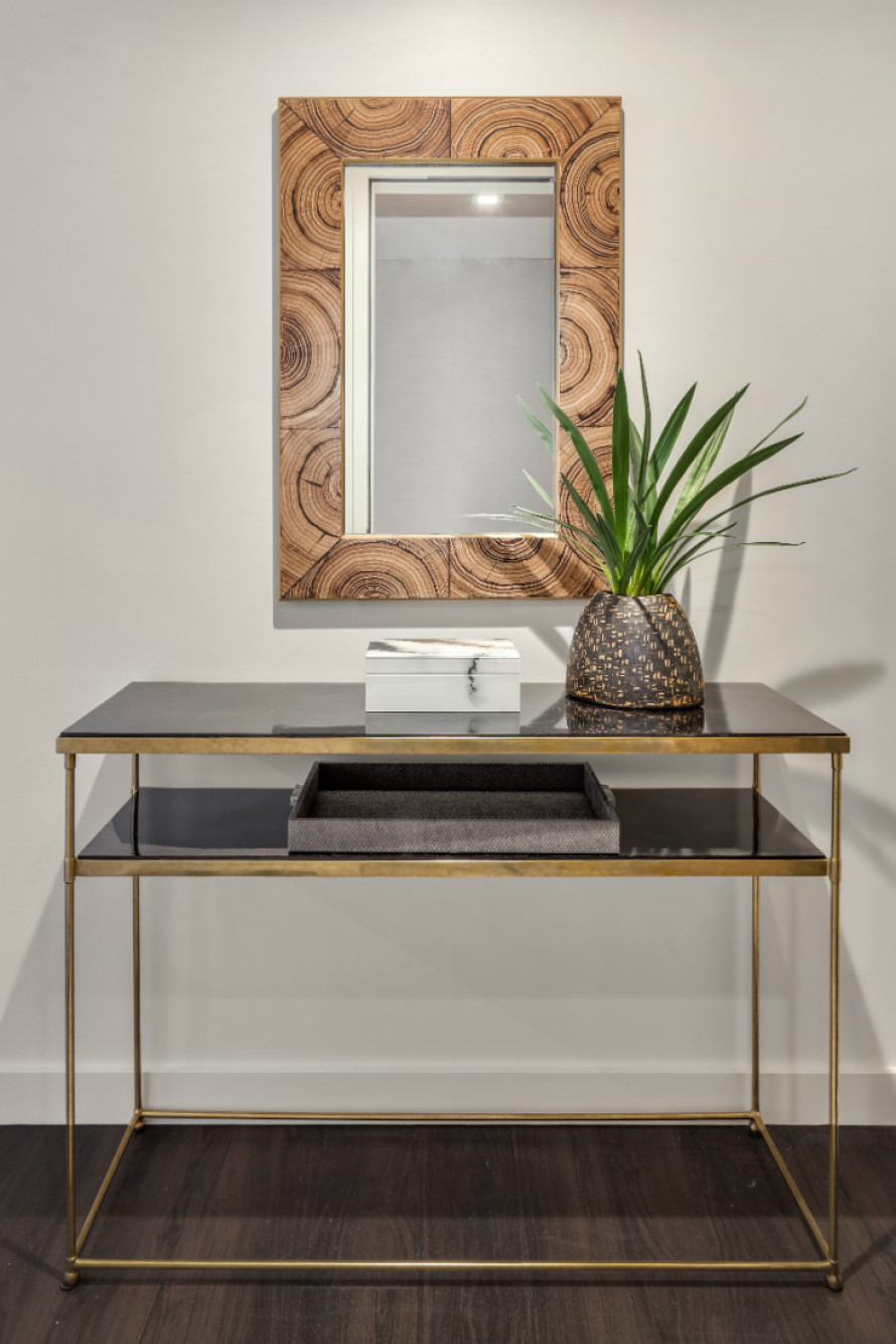 michelle-yorke-side-table-bellevue-wa