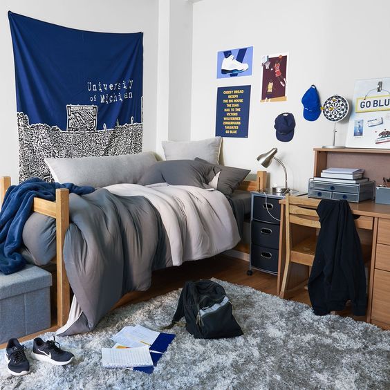 How to Decorate Your Dorm-Online Shopping