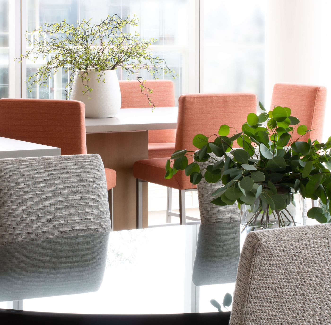 dining-table-condo-penthouse-interior-design