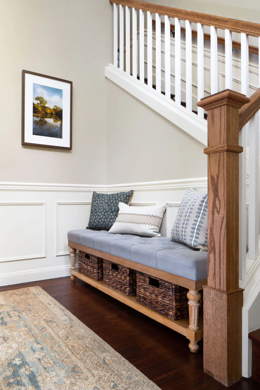 entryway-foyer-interior-design-bench-sammamish-wa