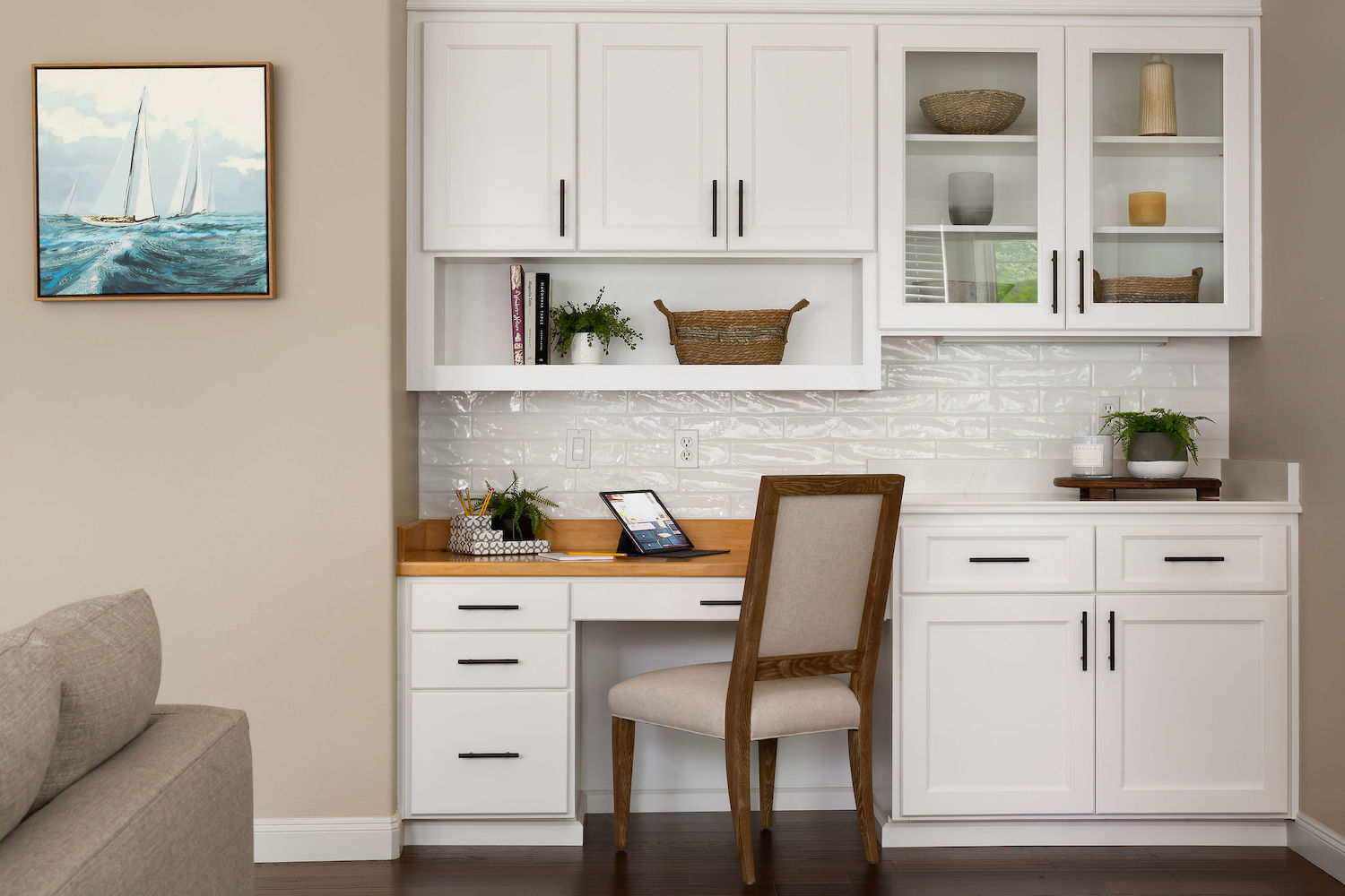 kitchen-desk-shelving-cabinetry