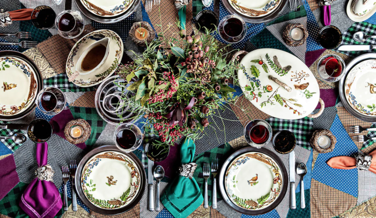 Setting a table that WOWs with holiday cheer…