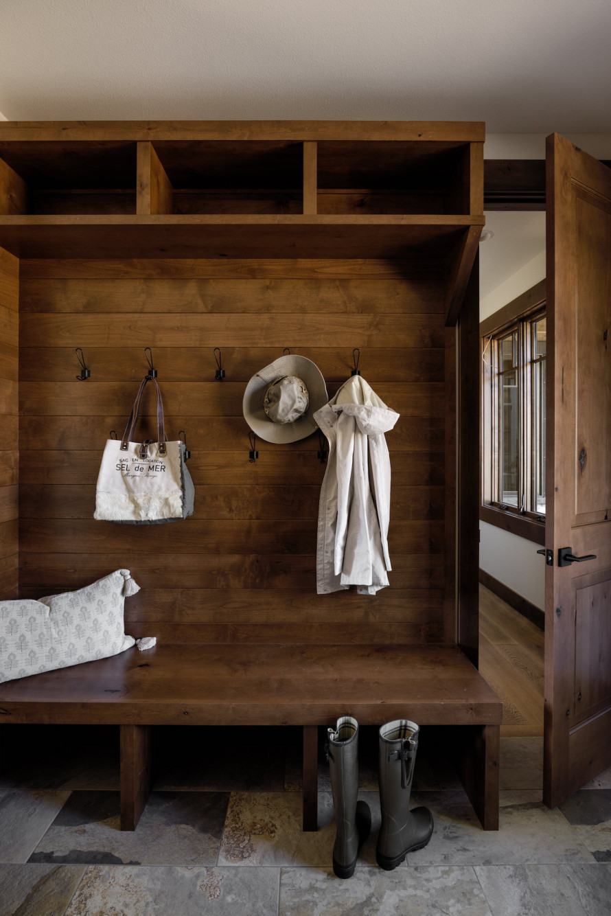 mudroom-design-cle-elum-wa-michelle-yorke