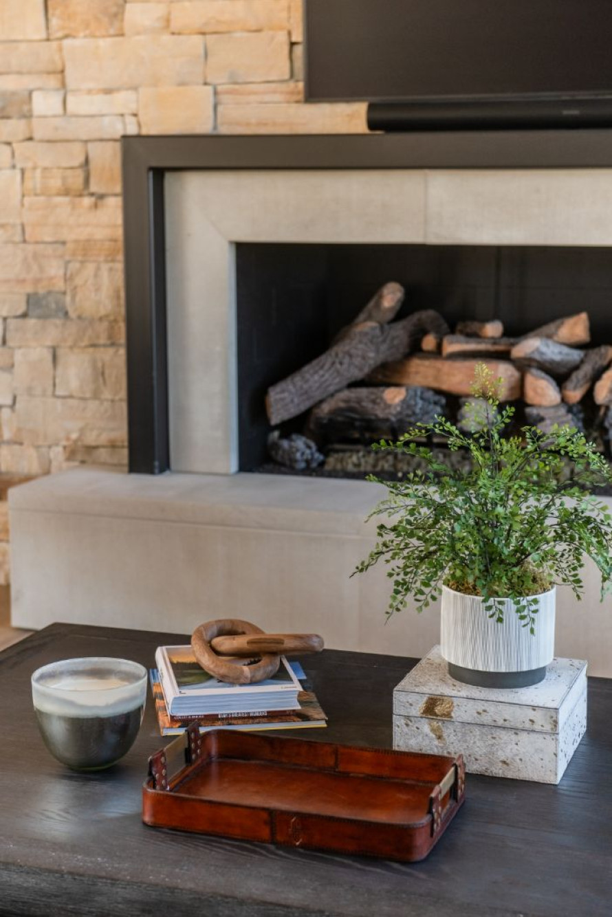 47-decor-living-room-table-michelle-yorke