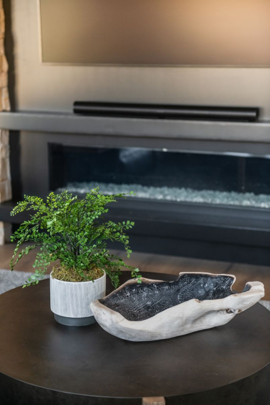 living-room-table-decoration