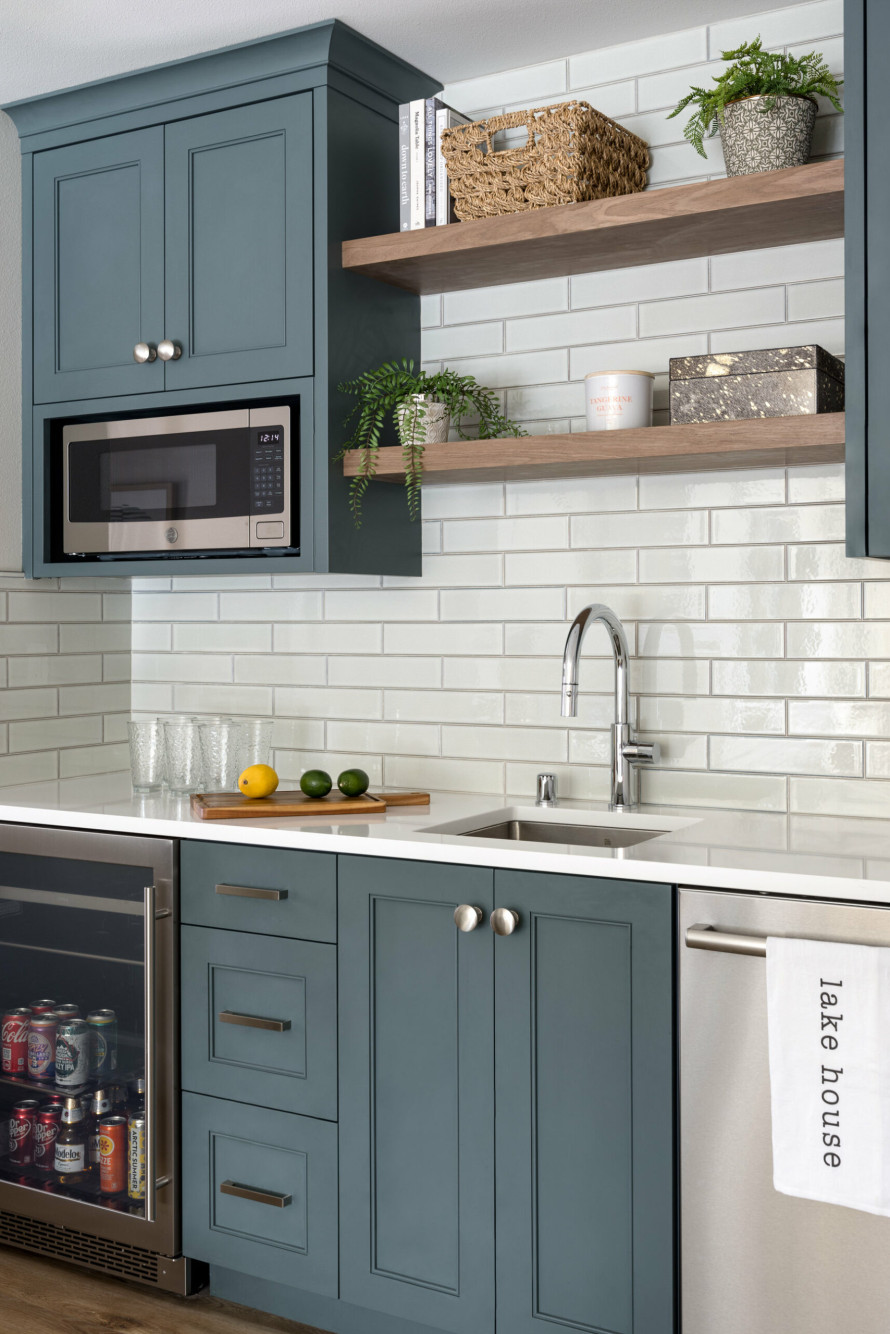 whie-kitchen-blue-furniture-sammamish-wa