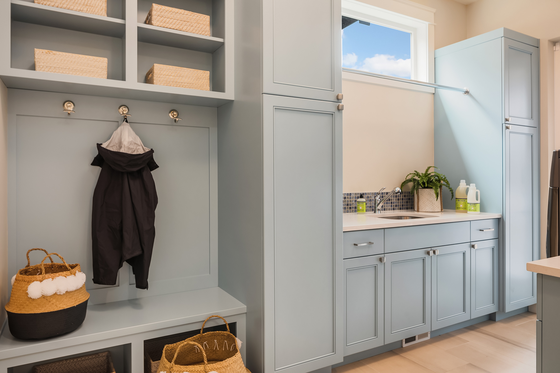How to make laundry day a joyful experience with these 7 interior design tips!