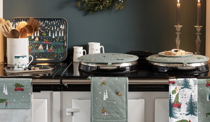 Christmas Kitchen Decorating – Yes, it’s a thing!