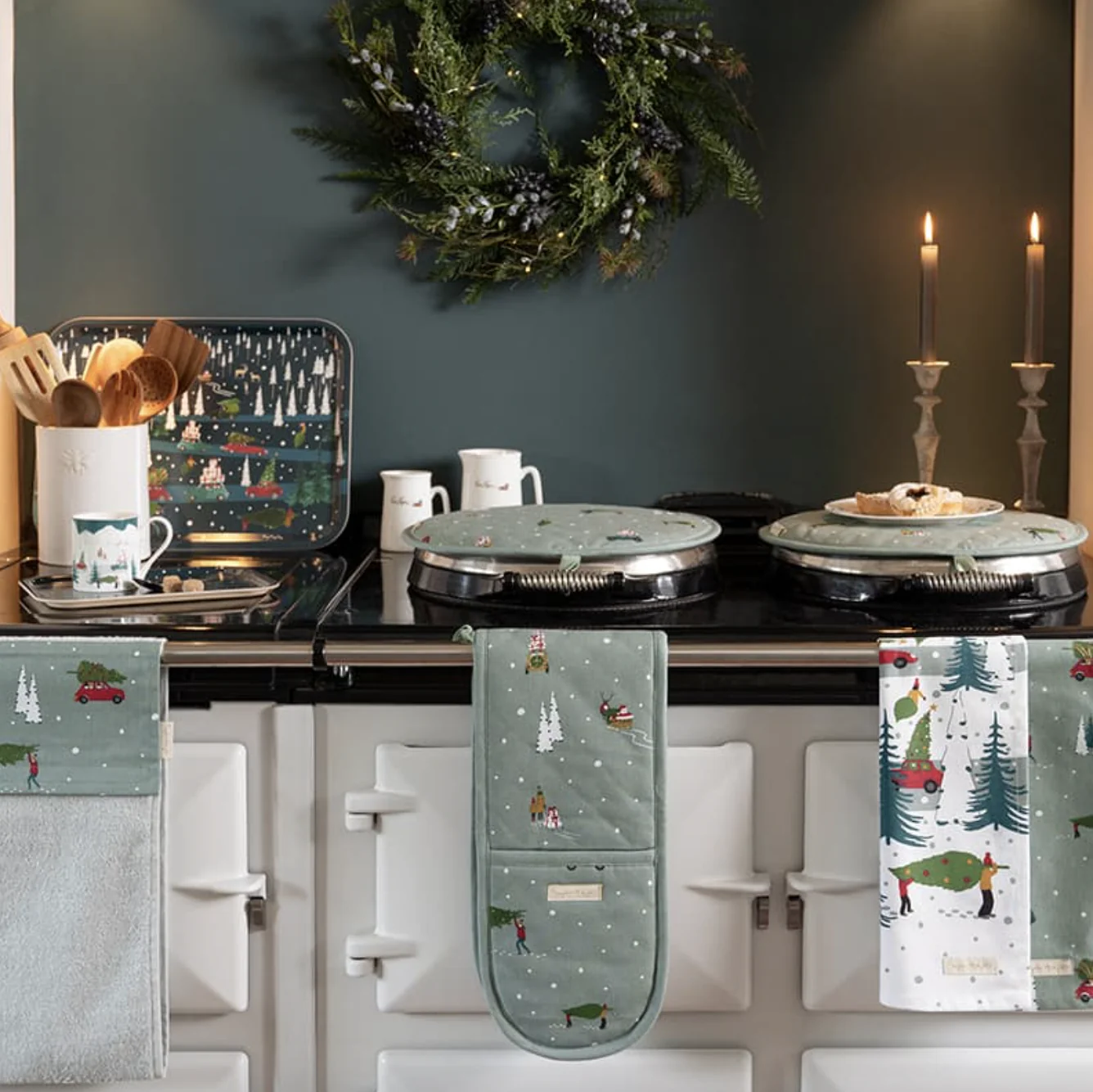 Christmas Kitchen Decorating – Yes, it’s a thing!