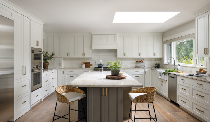 Buying vs Renovating: When “Move-In Ready” Is Worth It – And When a Remodel Wins