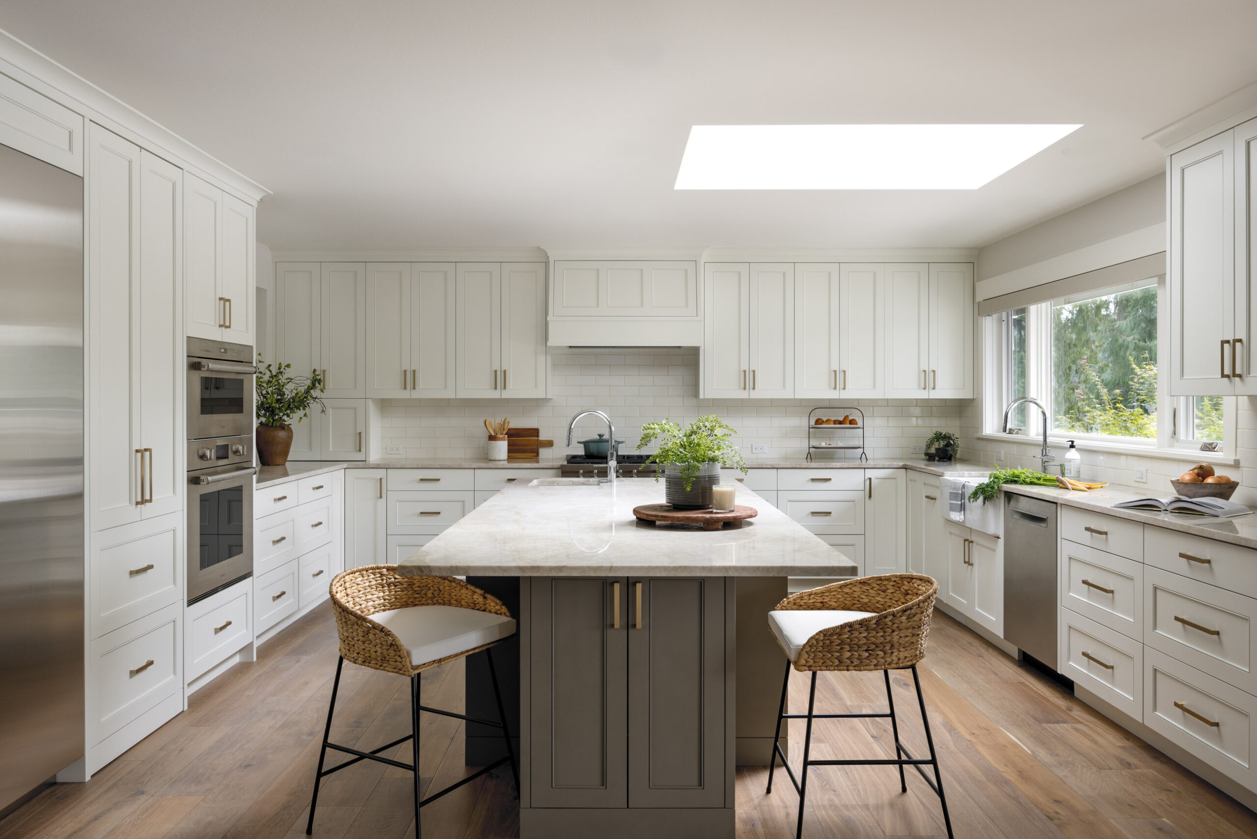 Buying vs Renovating: When “Move-In Ready” Is Worth It – And When a Remodel Wins